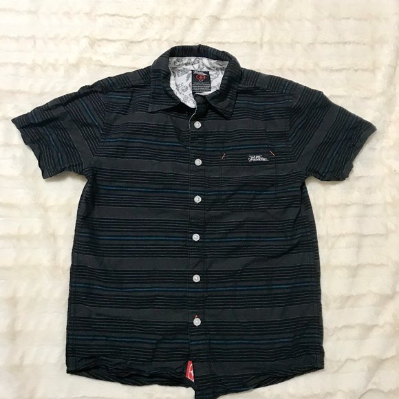 📣3 for $12 📣Striped Boys Button Up Shirt - Picture 1 of 2